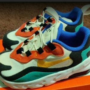 Nike Air Max 270 React